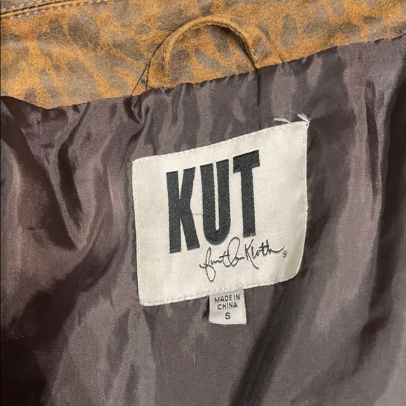 Kut from the Kloth Jacket Leopard Bomber Small - Picture 5 of 6